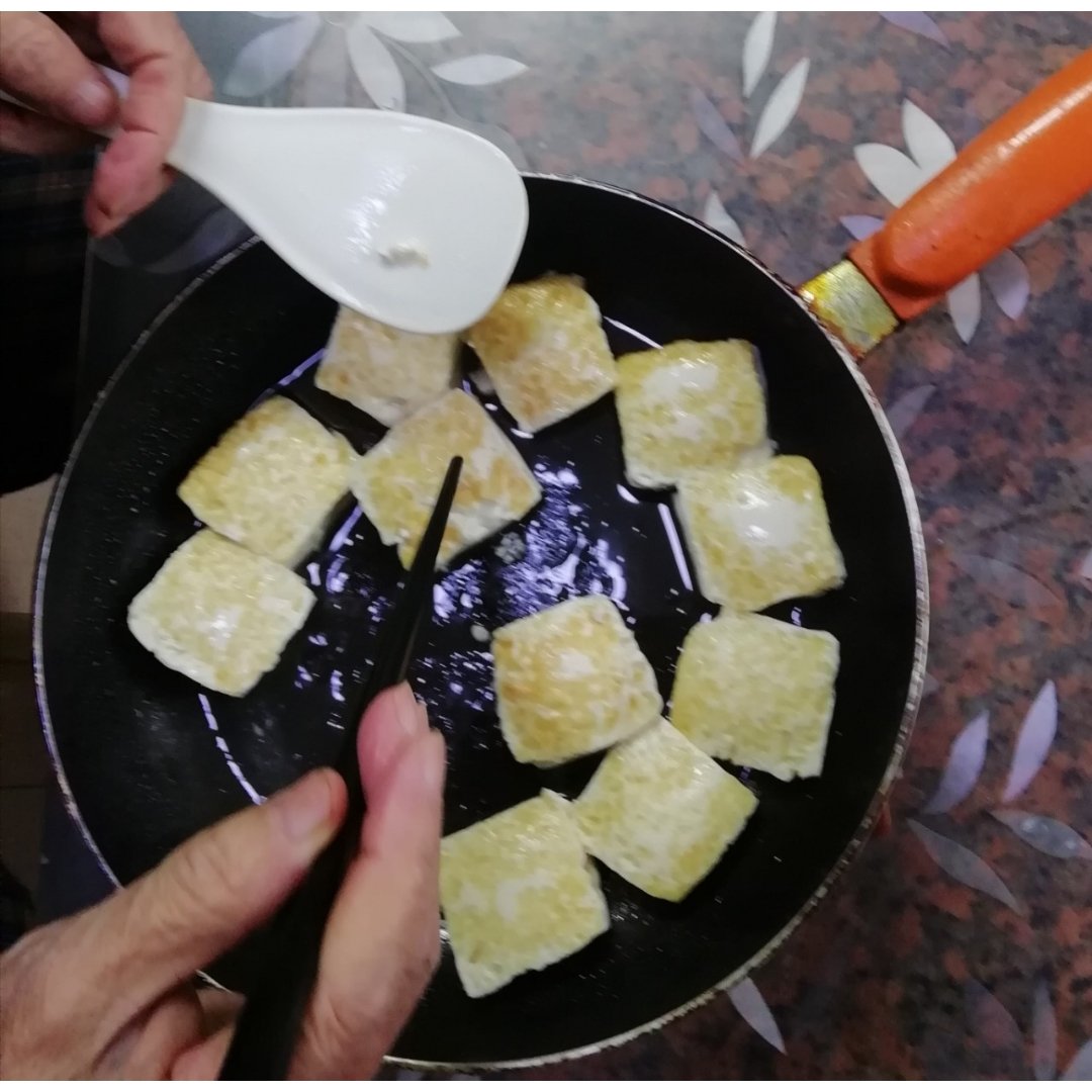 自制醋点黄豆豆腐/黑豆豆腐&岑溪水豆腐酿的做法