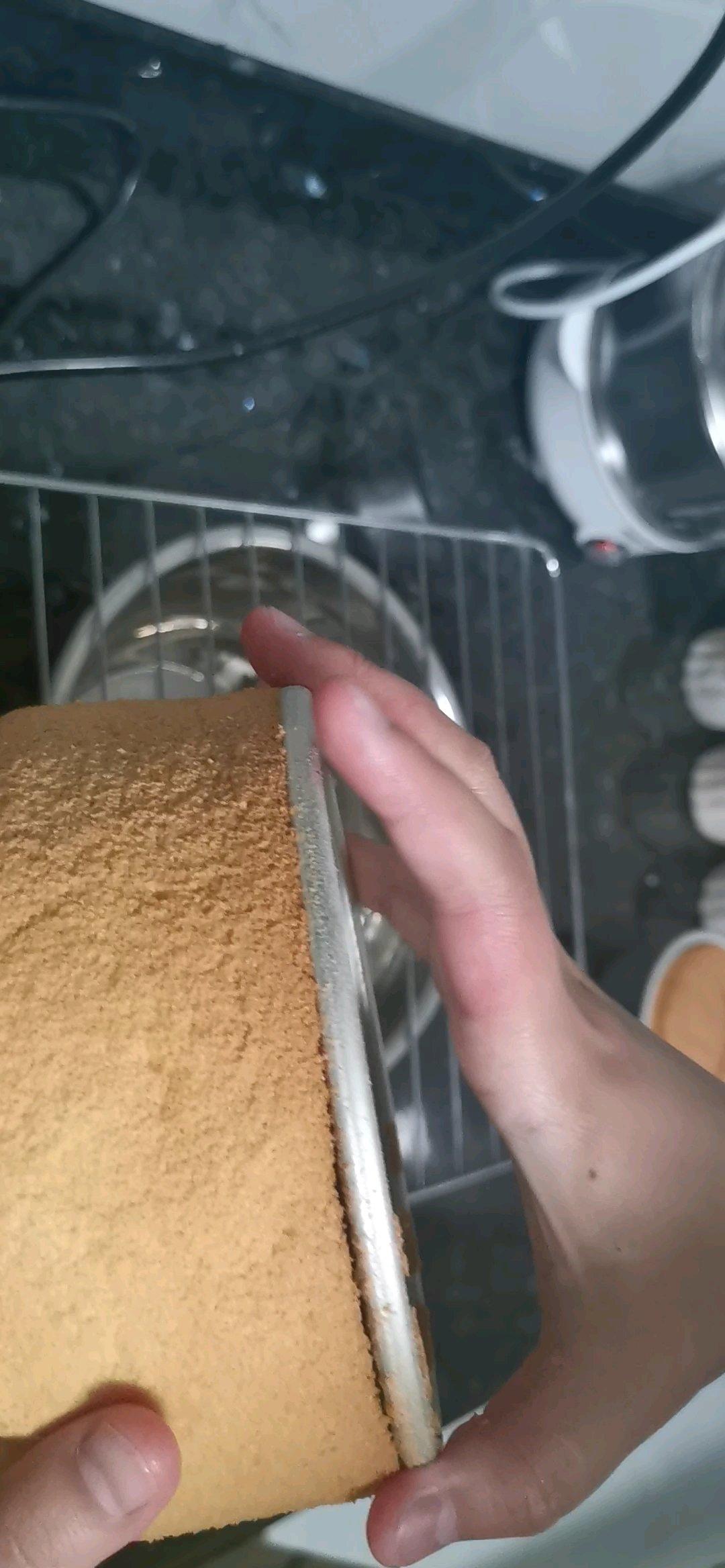 超柔软6寸戚风蛋糕(附8寸配方)零失败 超详细‼️含操作视频