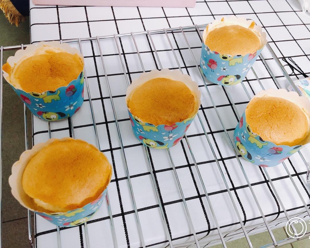 戚风蛋糕（高筋粉版）