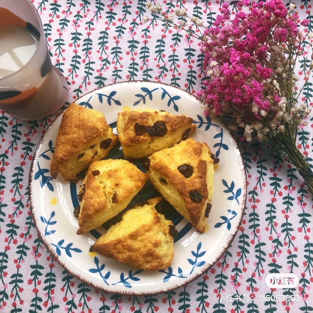 完胜星巴克的超美味酥脆司康 super easy crunched scone