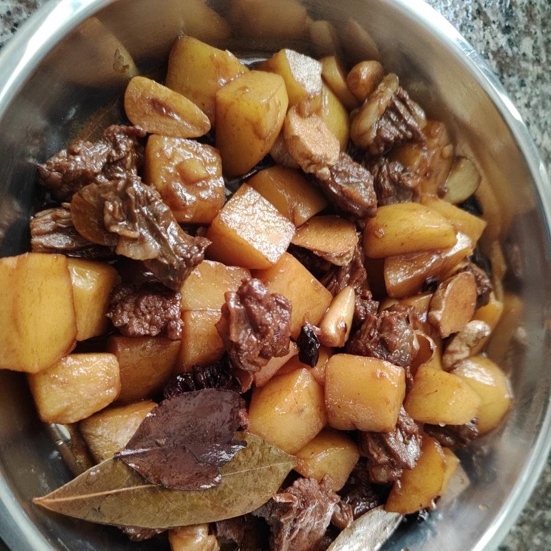 堂妈的土豆炖牛腩