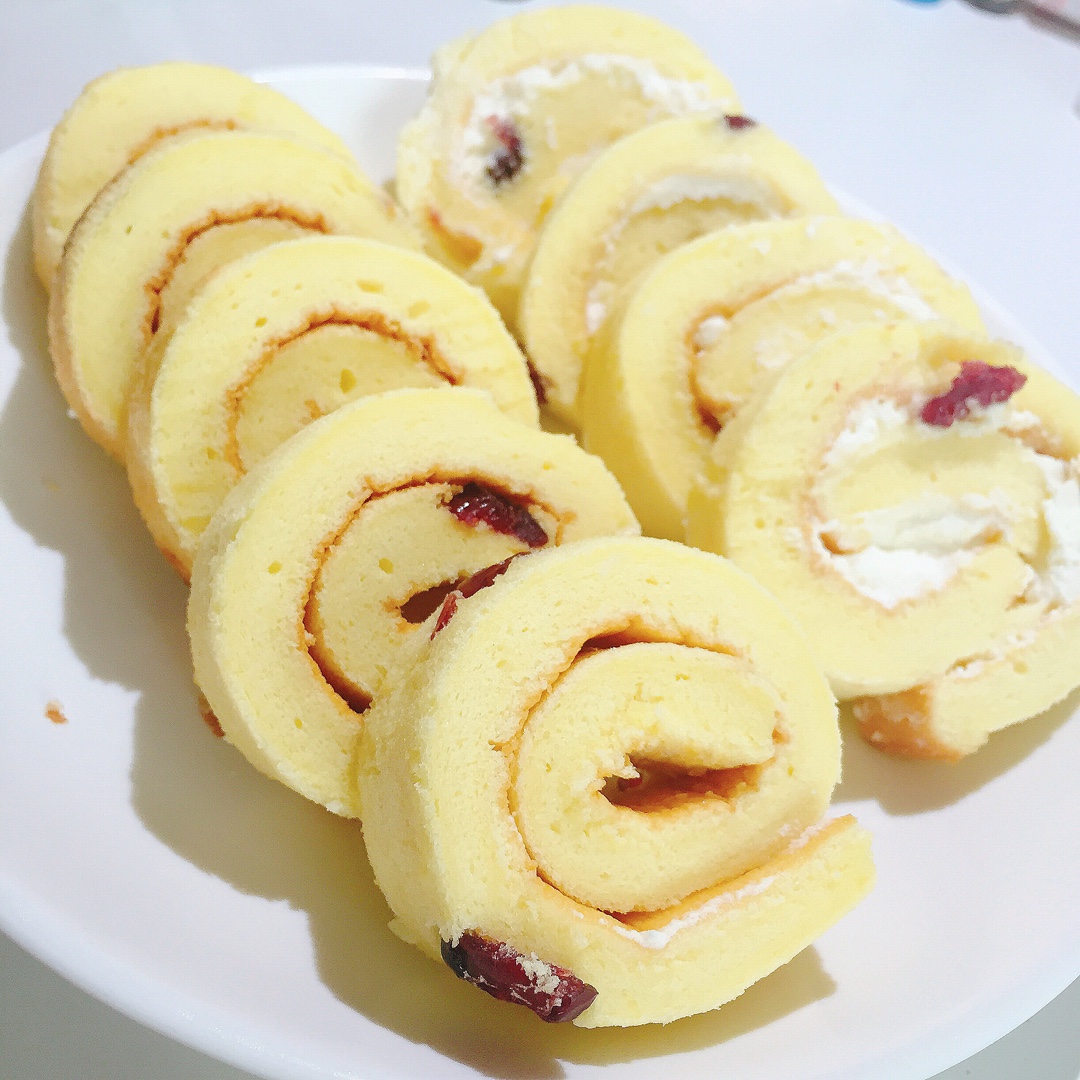 angie20做的瑞士卷提子瑞士卷