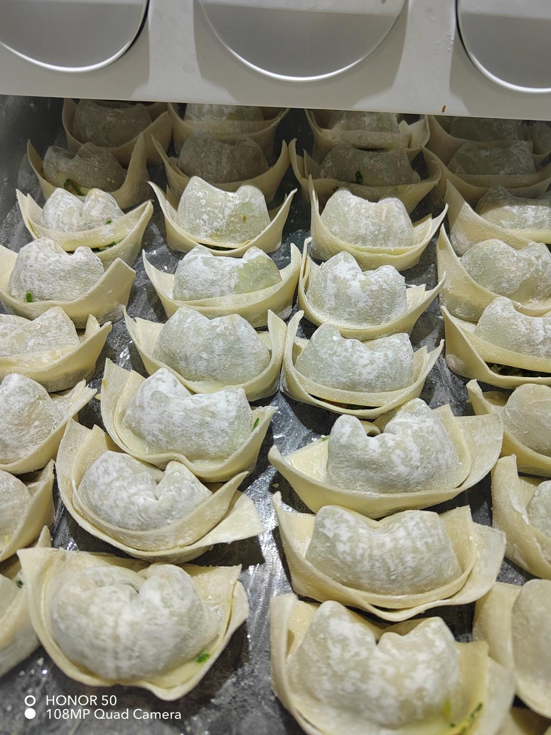 上海荠菜大馄饨