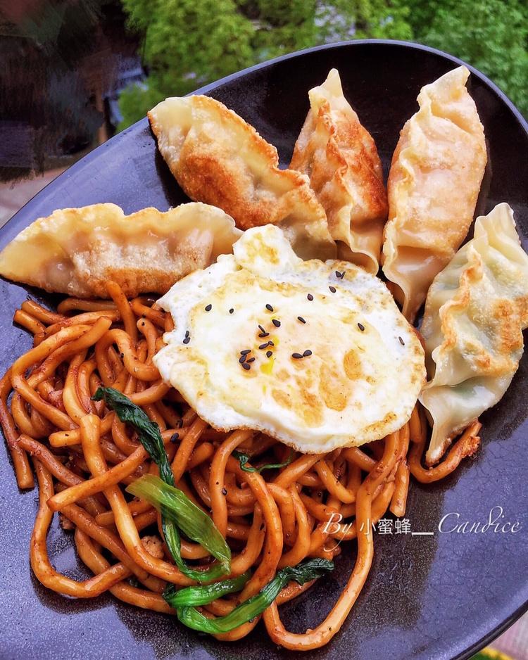 韩式金枪鱼煎饺