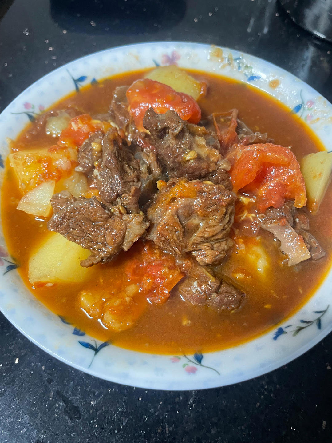 西红柿炖牛腩