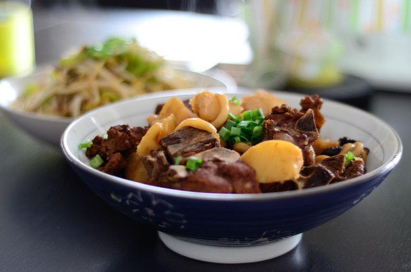 土豆炖排骨