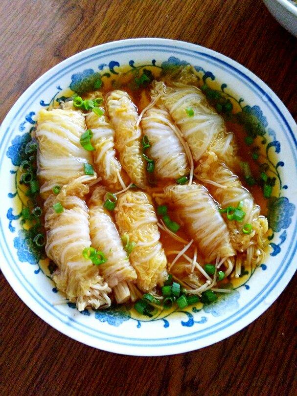瑞堂瑞堂做的无油娃娃菜卷金针菇