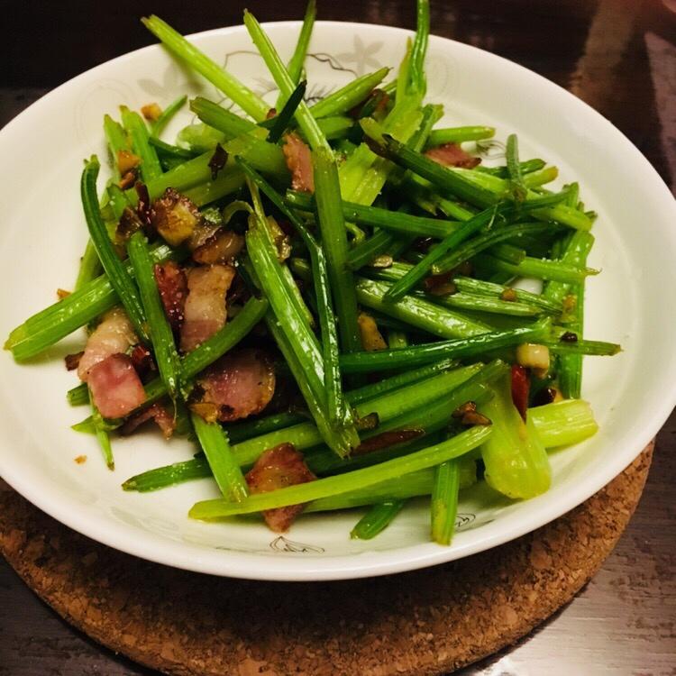 培根炒西芹