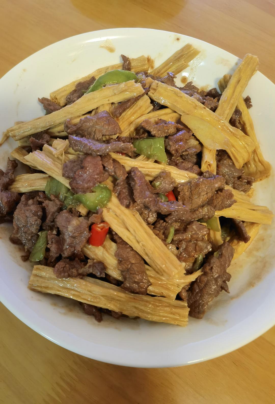 腐竹炒牛肉