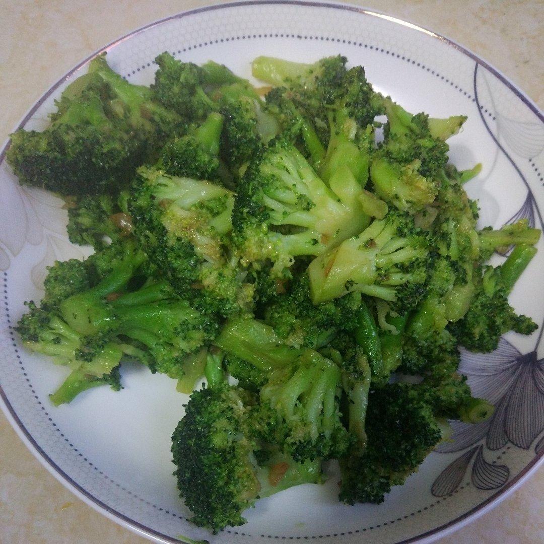 蚝油蒜蓉西兰花
