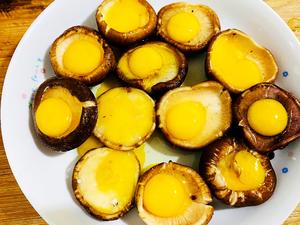 营养足足的香菇蒸鹌鹑蛋的做法 步骤3