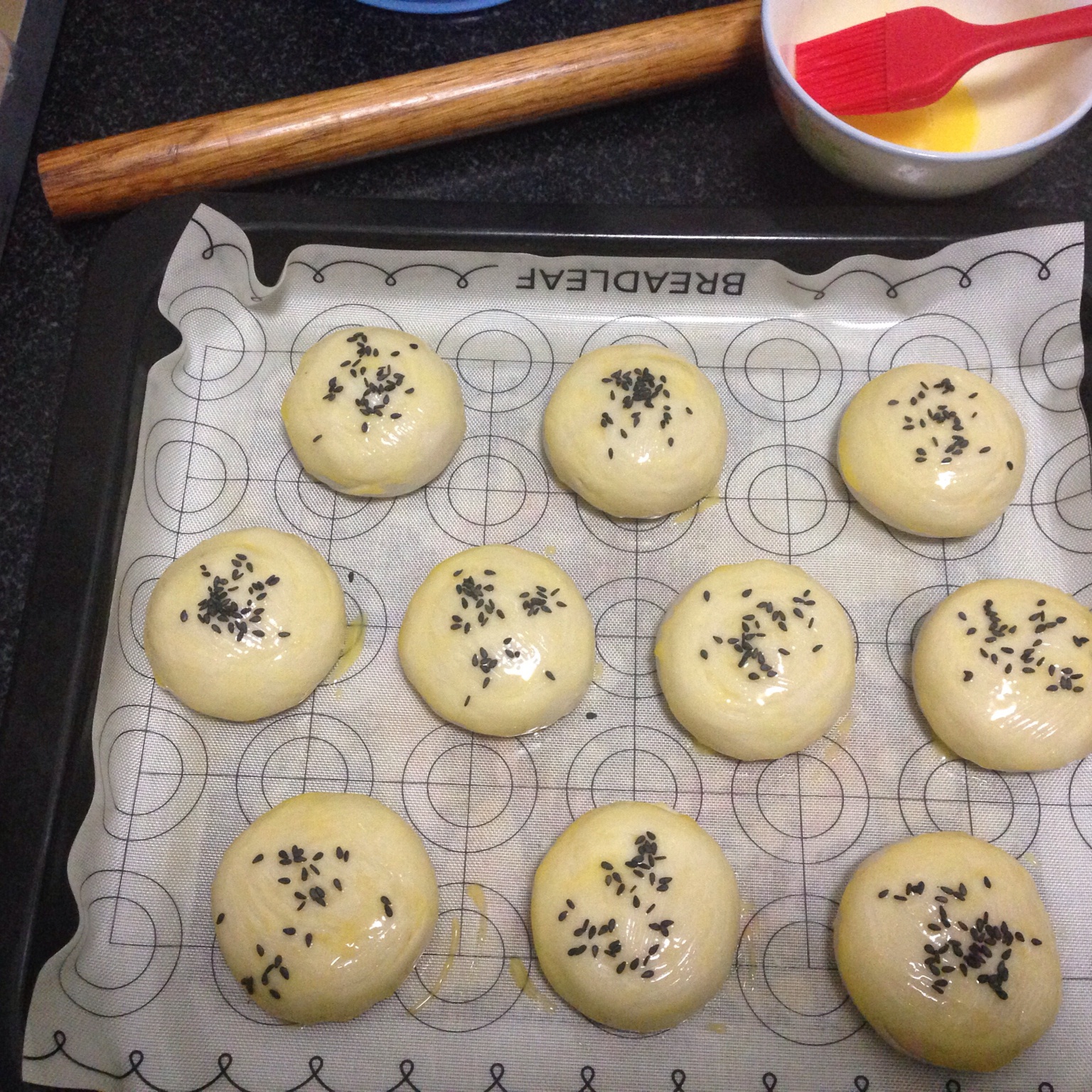 泳式鲜肉榨菜月饼