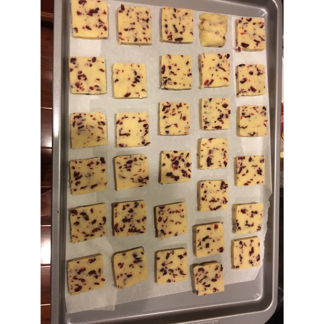 大份量的蔓越莓饼干