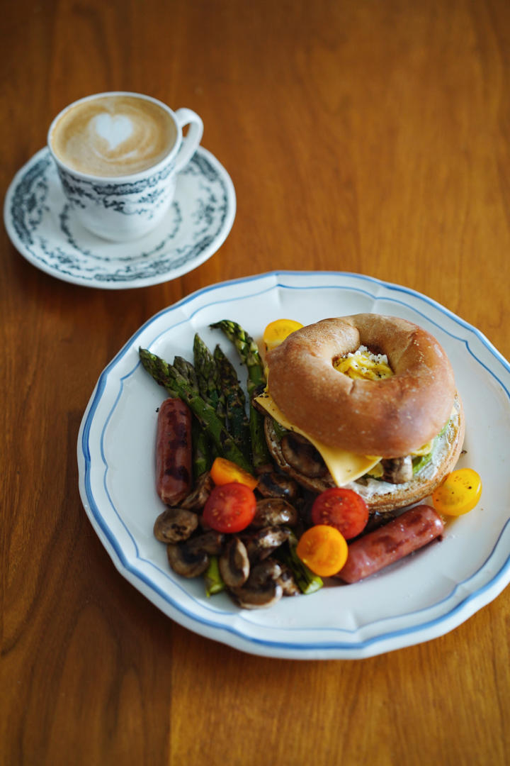 Le Petit Déjeuner