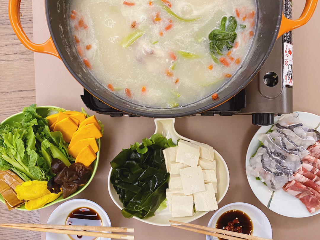 【粥底火锅】