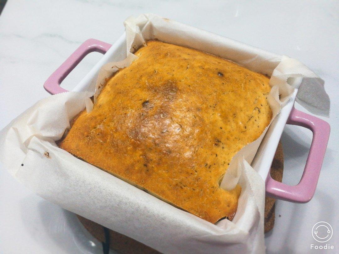 红茶蔓越莓比滋可巧蛋糕