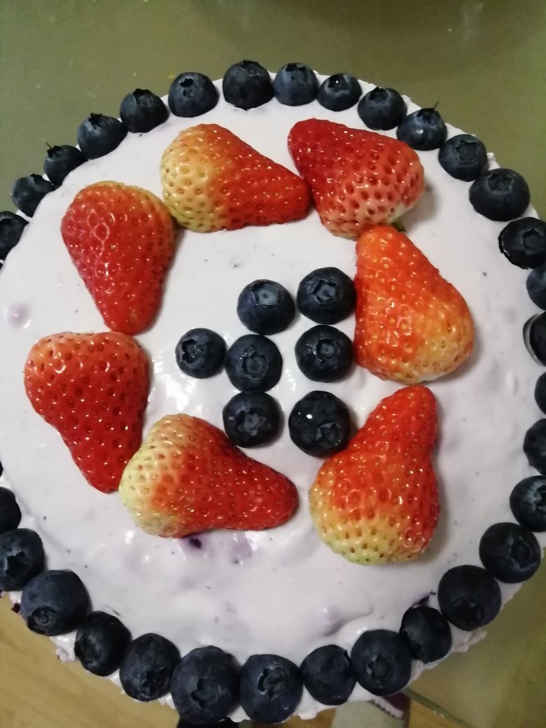 蓝莓乳酪慕斯蛋糕（8寸）