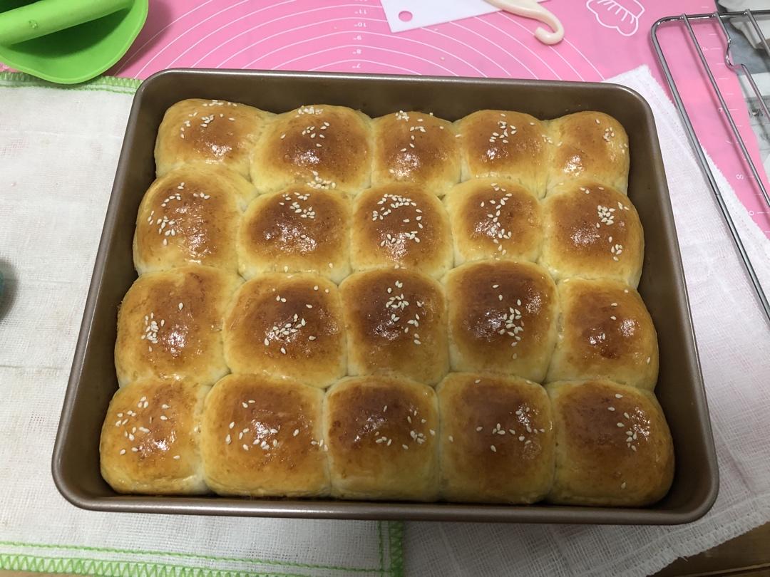 超软牛奶餐包，此配方超软不甜易出膜，放一礼拜不变硬