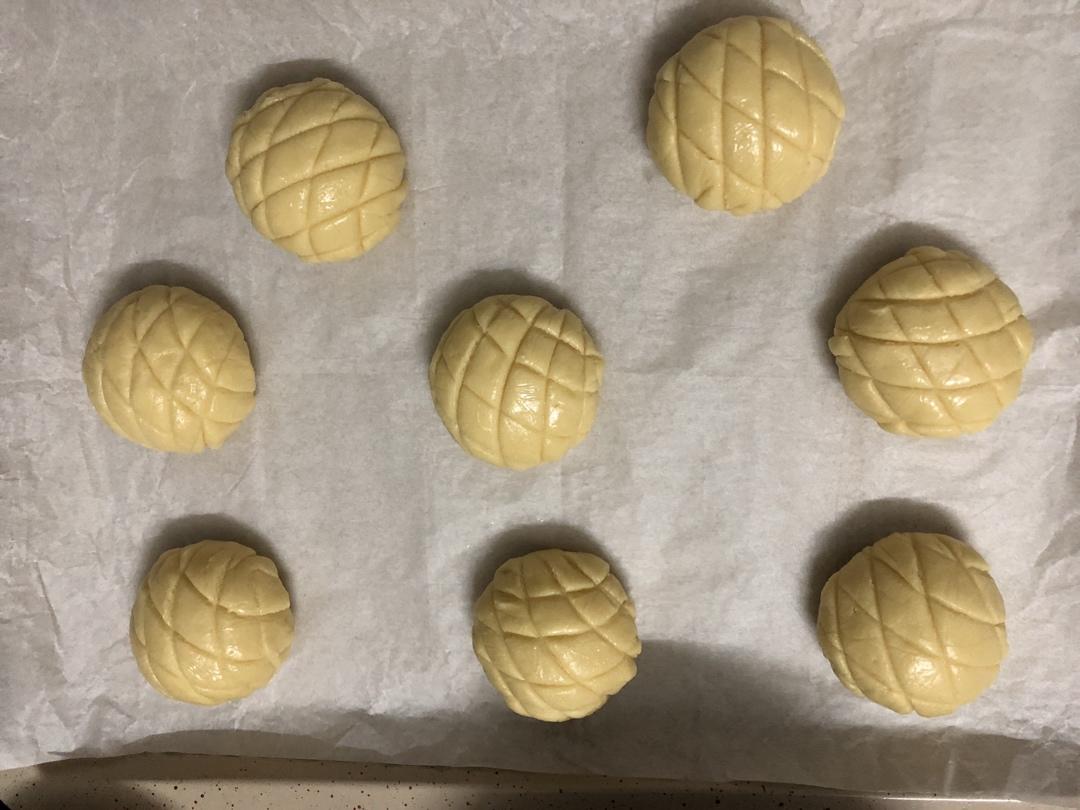 香酥柔软的港式菠萝包