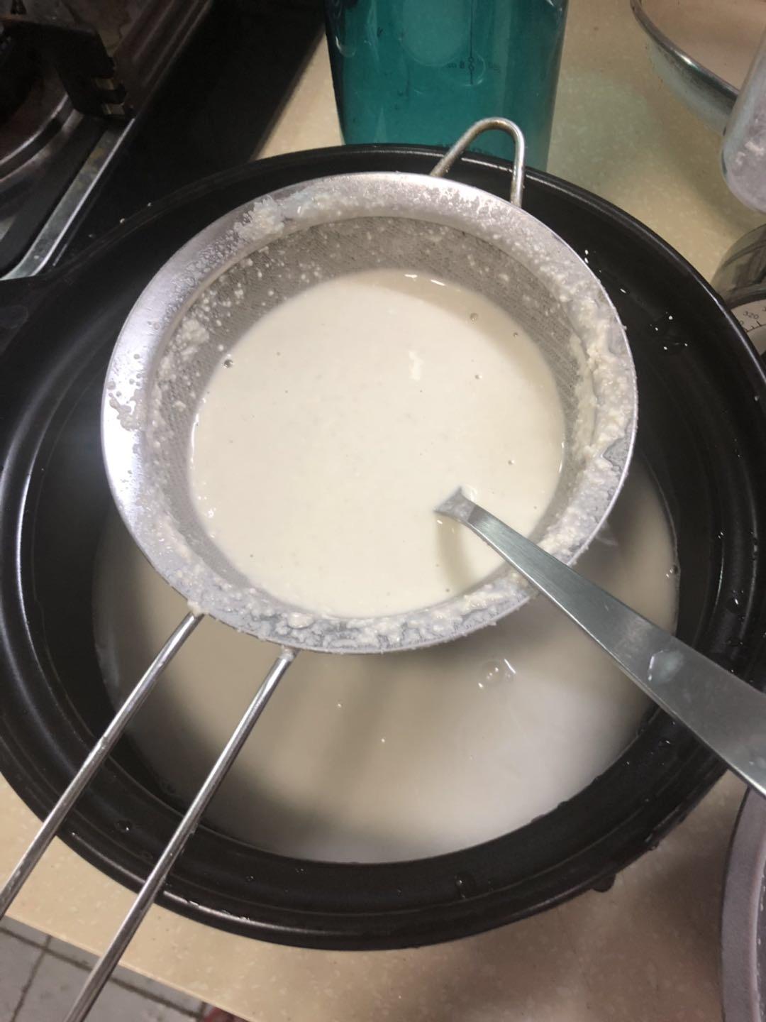 千层椰汁马蹄糕