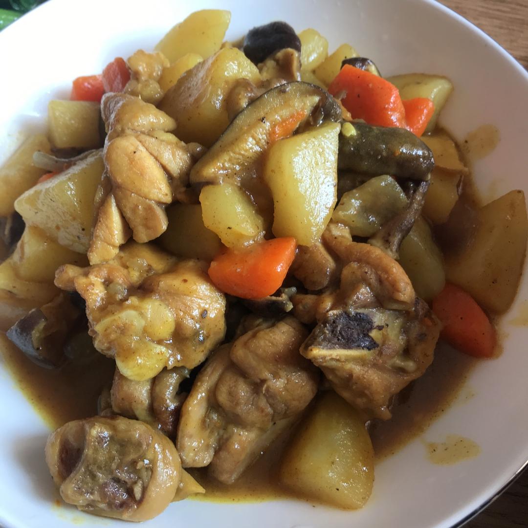 咖喱鸡肉饭