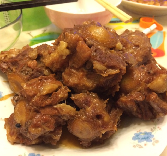 炖羊蝎子