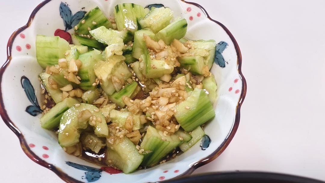 万能调料汁拍黄瓜太绝了