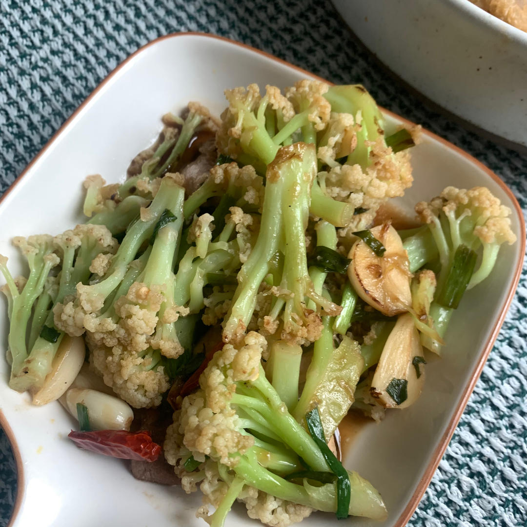 和饭店一个味道的干锅花菜
