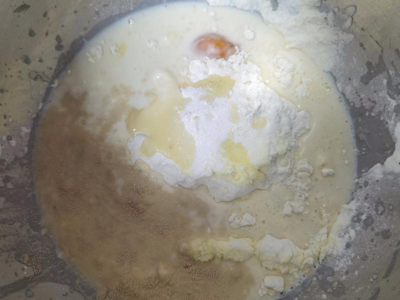 纯奶手撕吐司的做法 步骤1