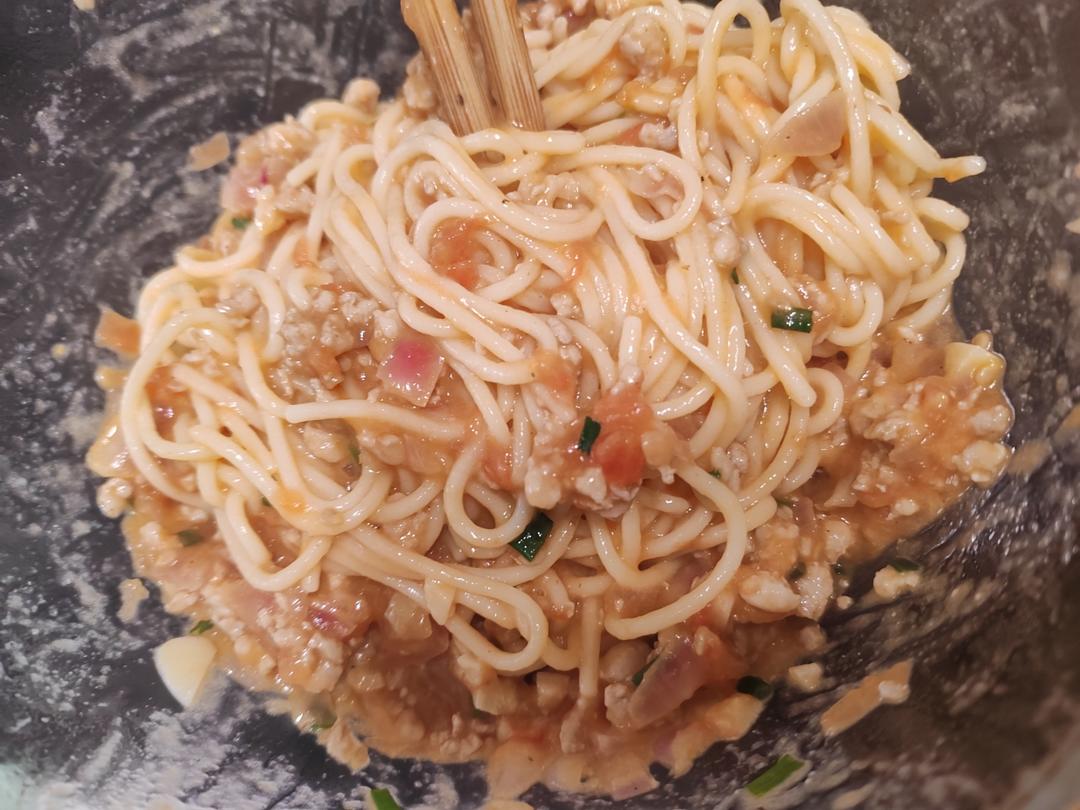 番茄肉酱意面