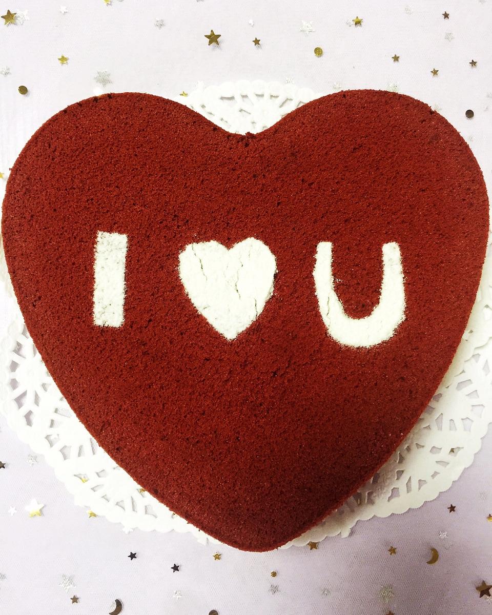 八寸心形戚风蛋糕