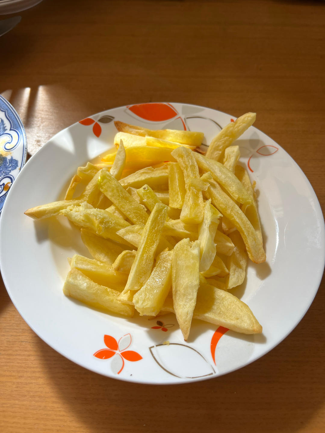 不用油也能炸出香脆好吃的薯条（空气炸锅版）