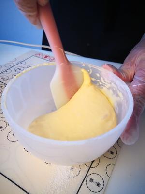 椰子油版戚风纸杯蛋糕的做法 步骤9