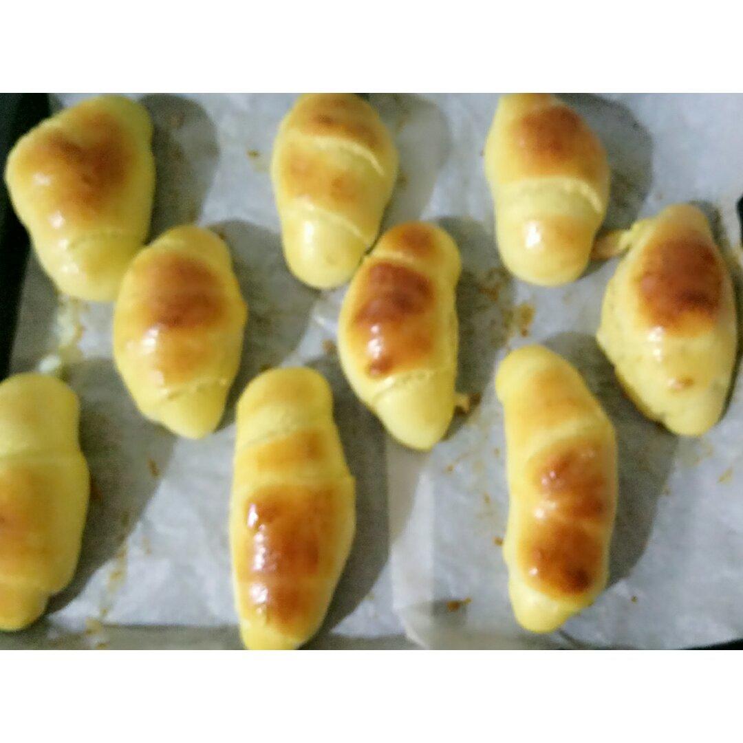 黄油面包卷