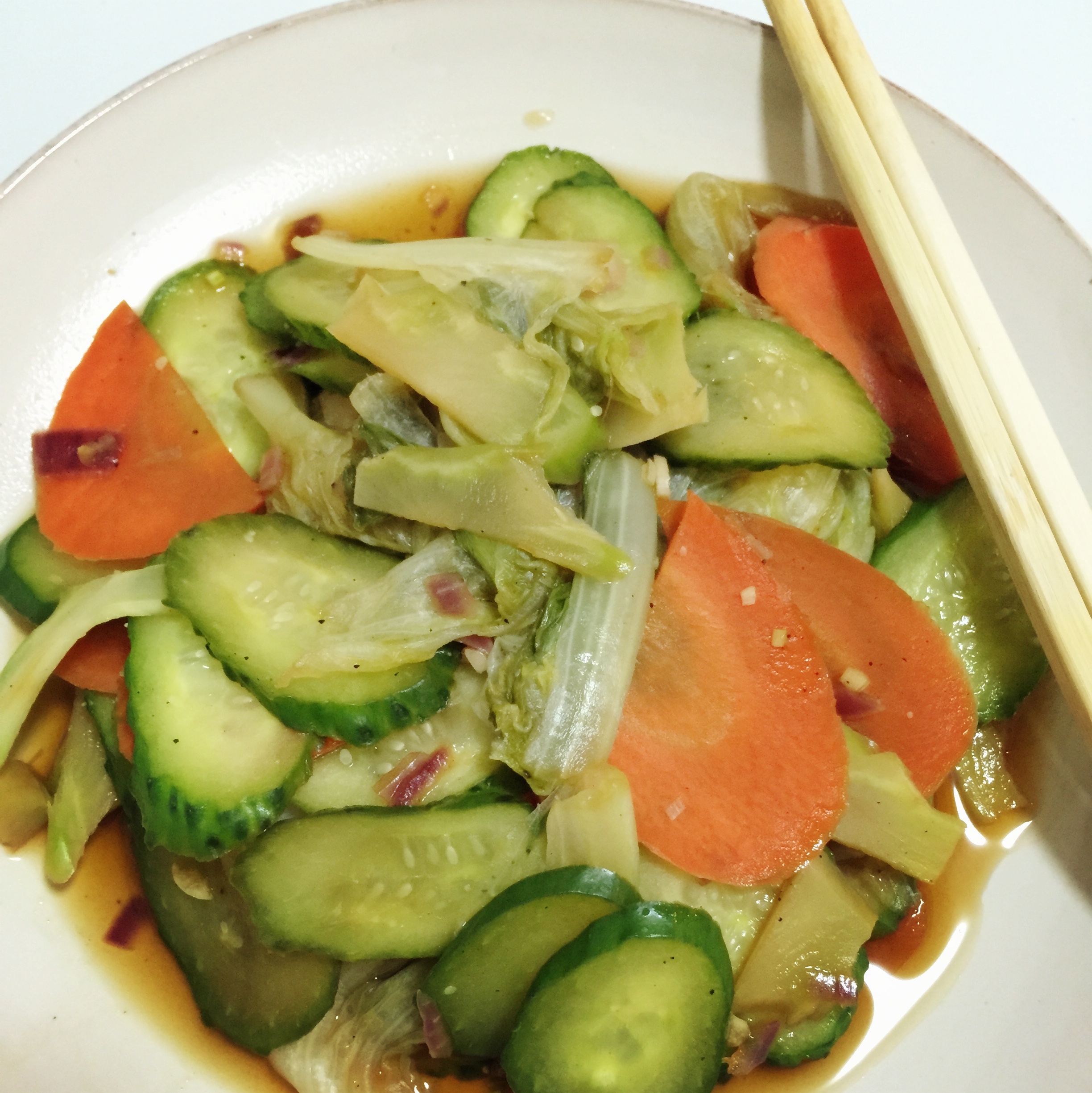 “热”拌沙拉菜——黄瓜炒杂蔬