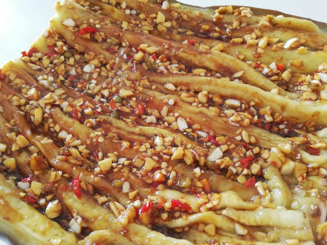 蒜蓉烤茄子（微波炉版）