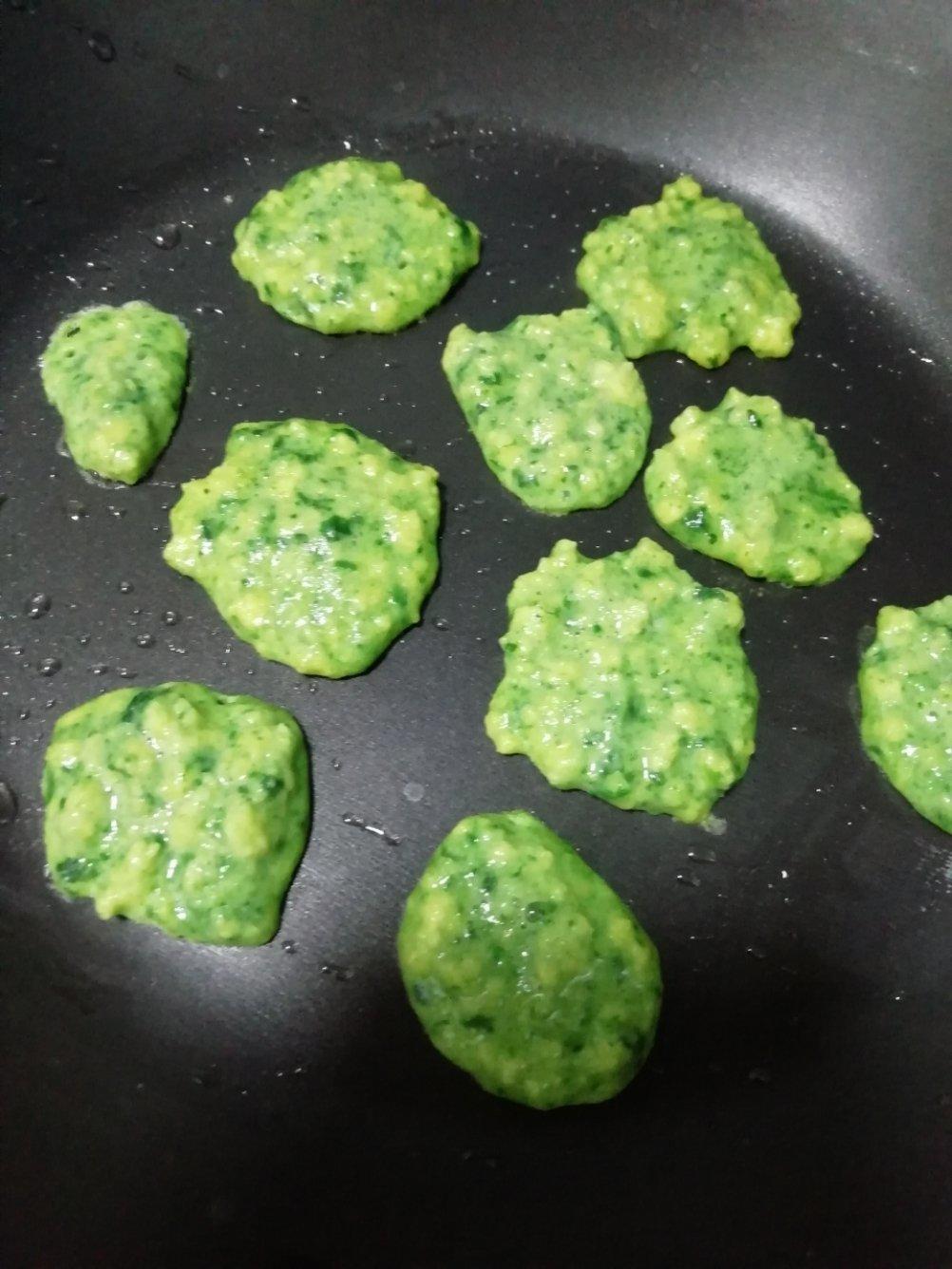 蛋黄米粉饼 宝宝辅食