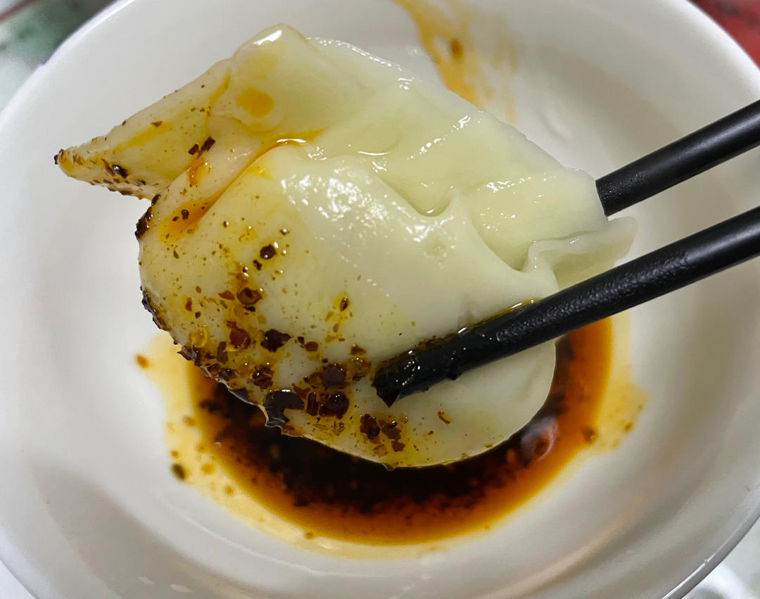 吃不够的酸菜肉馅饺子