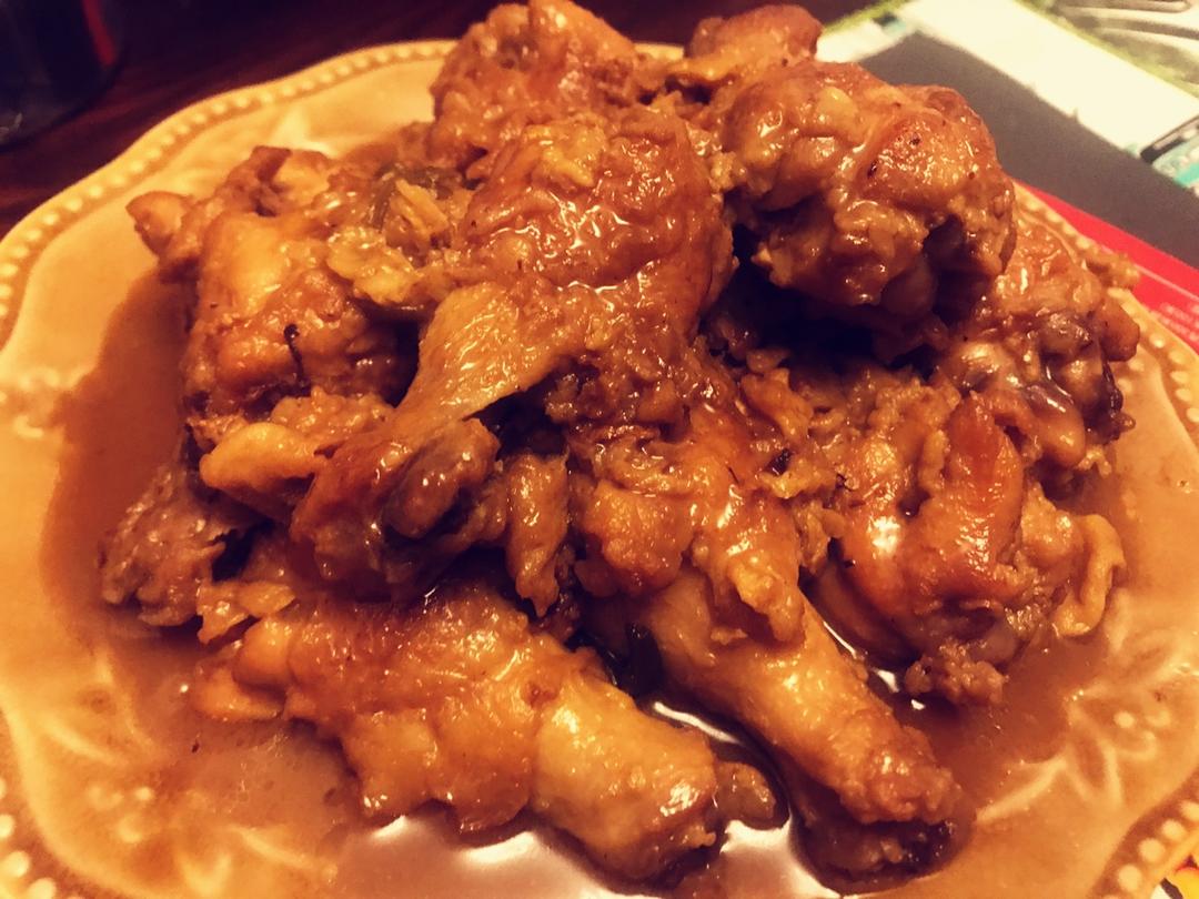 小白兔子白又白做的鸡腿