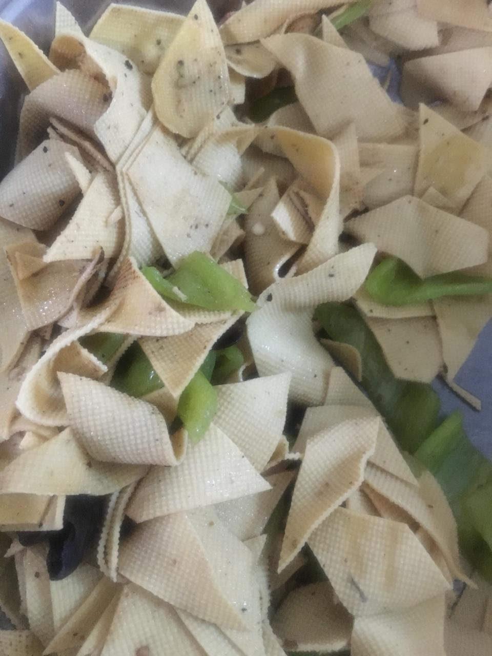 尖椒炒干豆腐