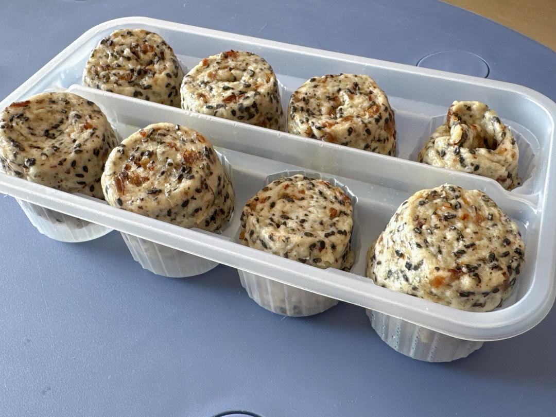 山药红枣黑芝麻馒头