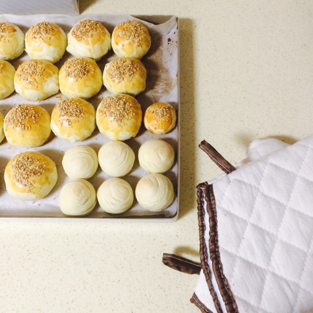 蛋黄酥酥酥（超级奶香黄油版）