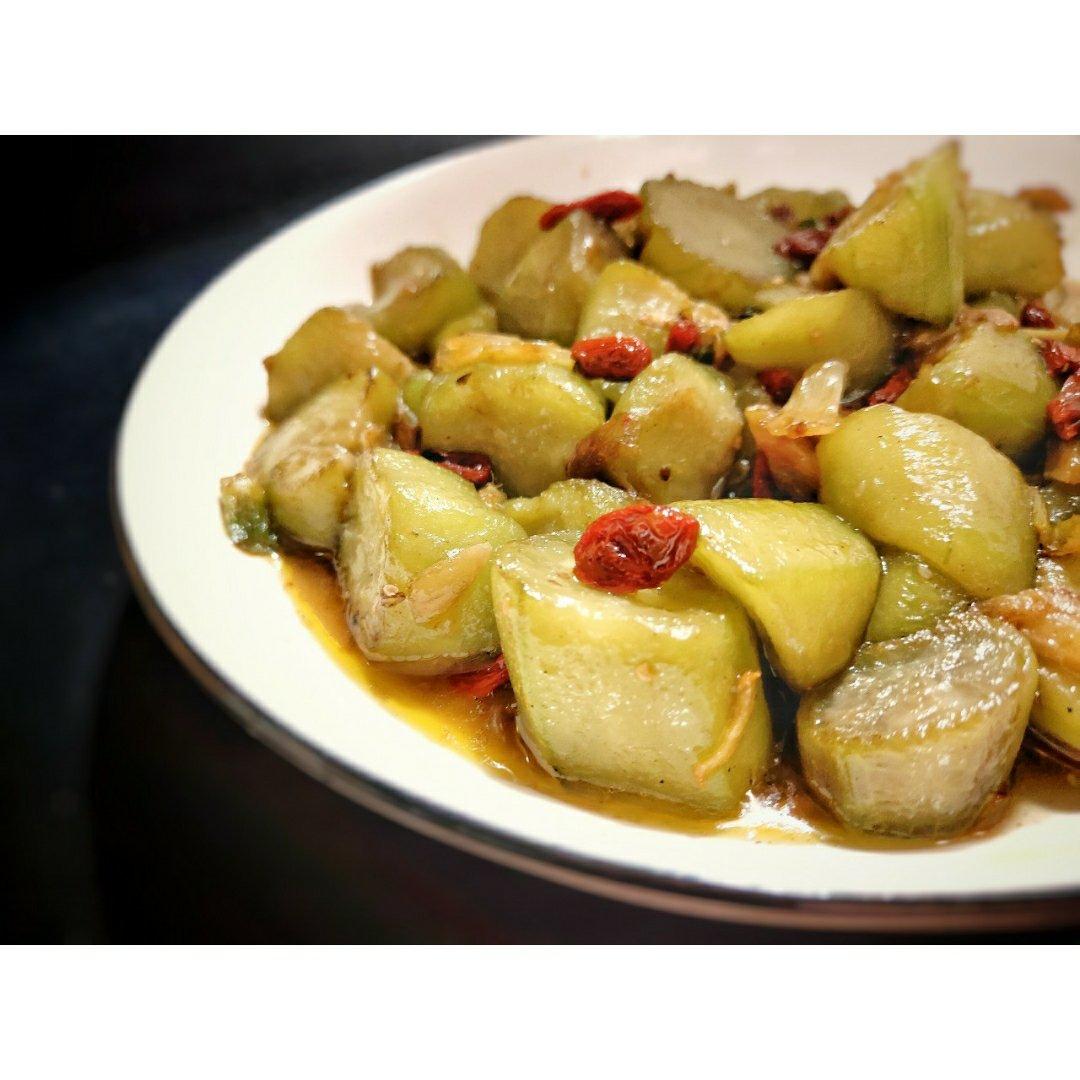 家常菜~枸杞丝瓜