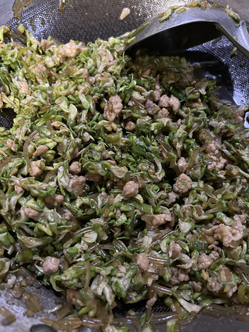 槐花酱肉大包子