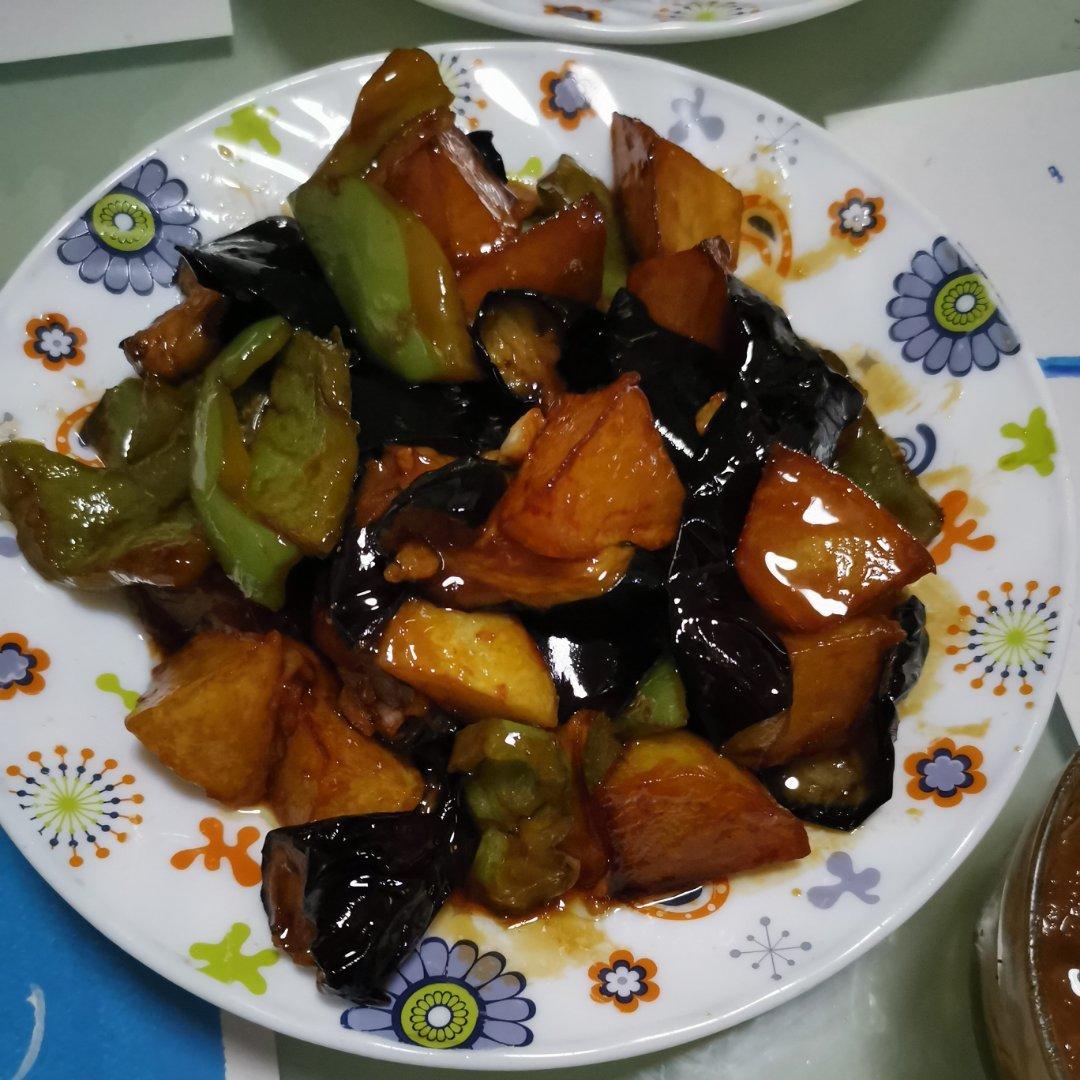 超级下饭的地三鲜