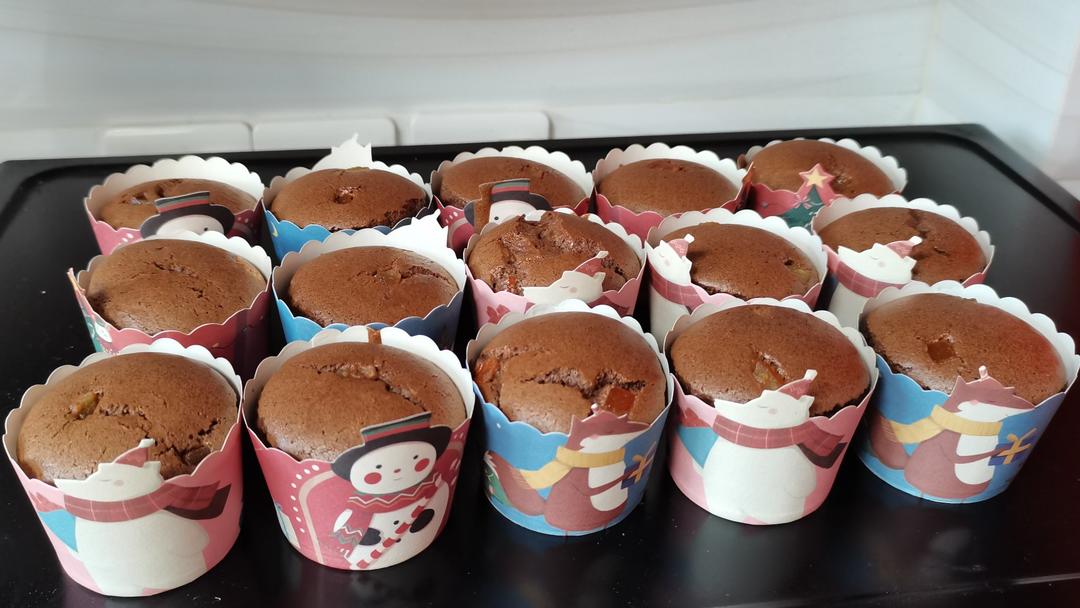 lakelette做的巧克力纸杯蛋糕