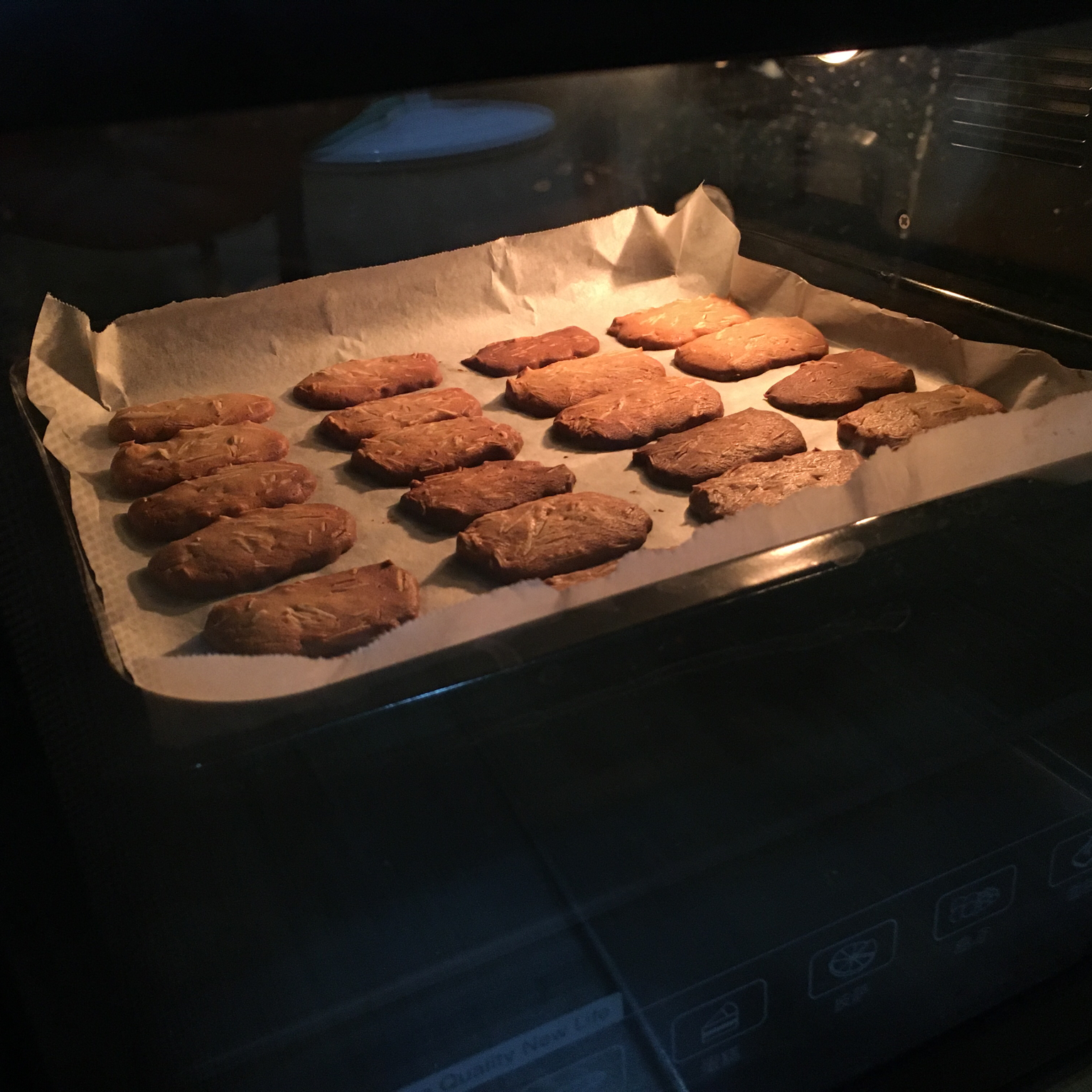 巧克力杏仁饼干
