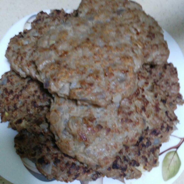 洋葱牛肉饼