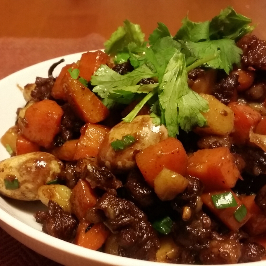 胡萝卜土豆烧牛腩