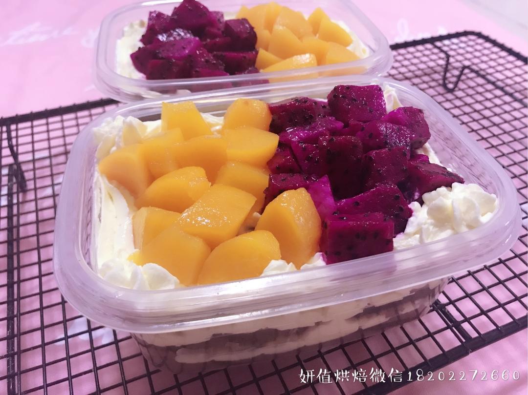 简单快手的便当饭盒水果盒子蛋糕
